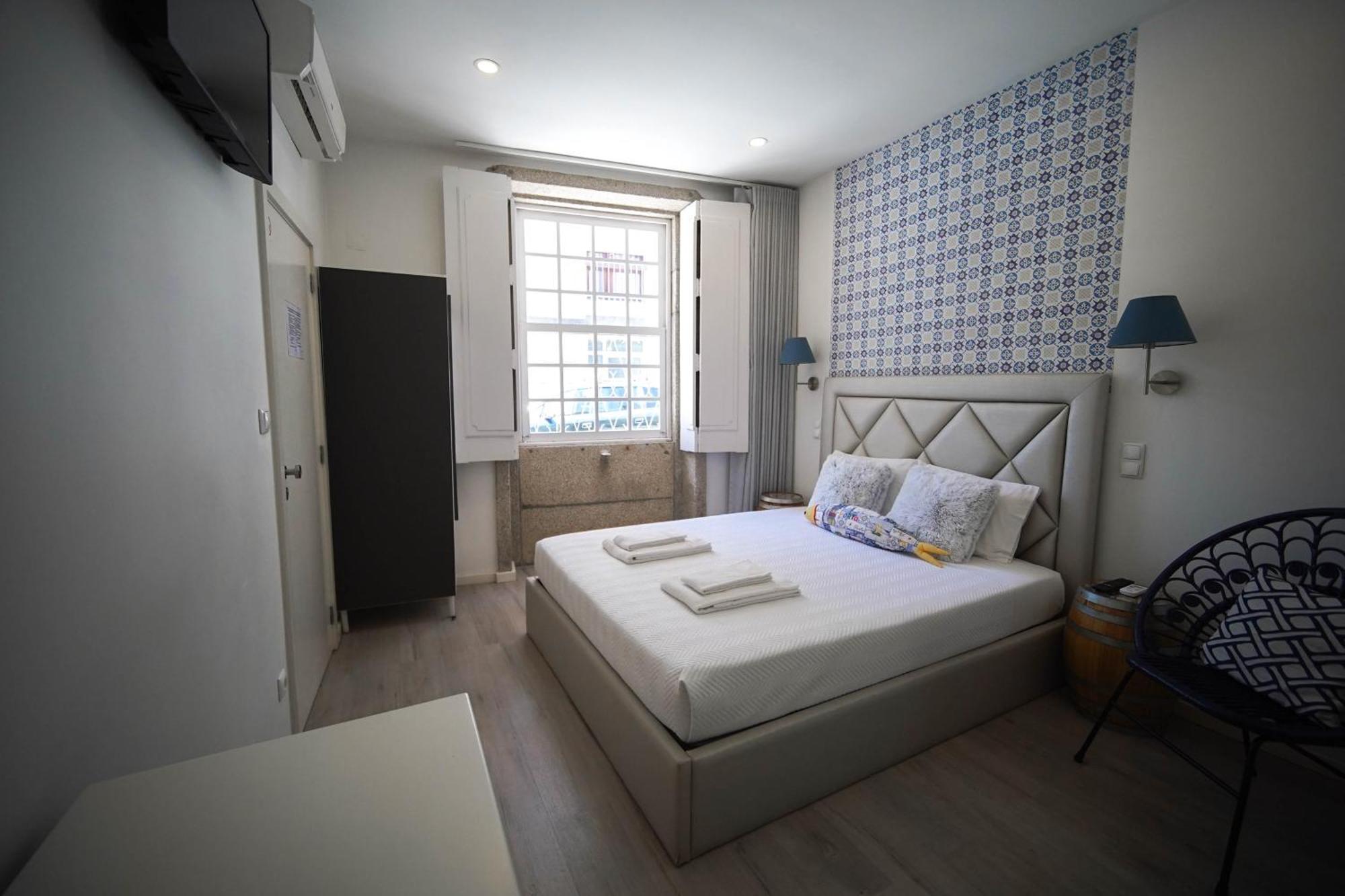The Blue And White House Appartement